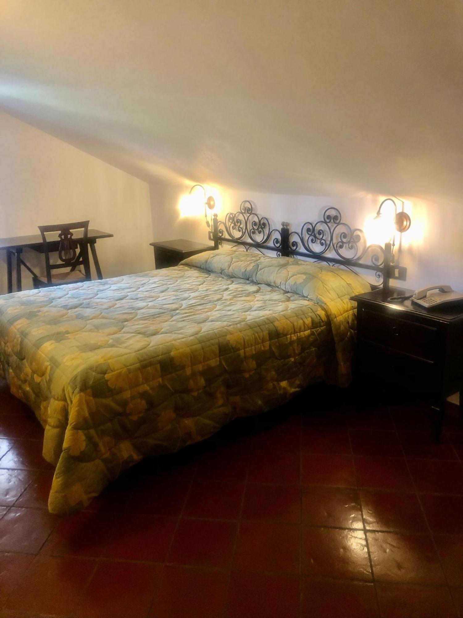 Hotel Bucaneve Pescasseroli Kültér fotó