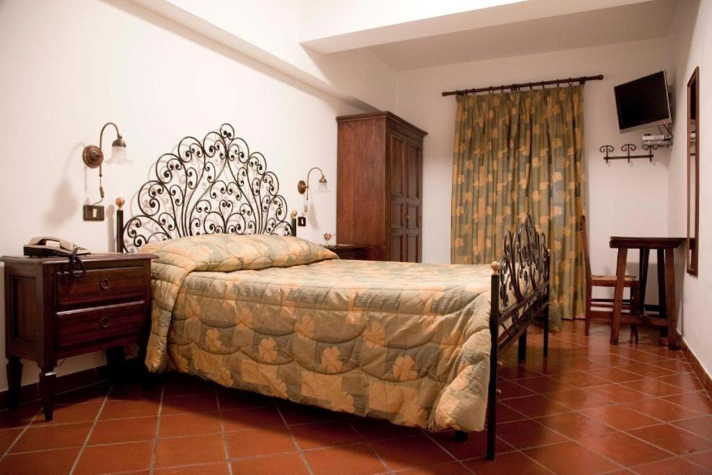 Hotel Bucaneve Pescasseroli Kültér fotó