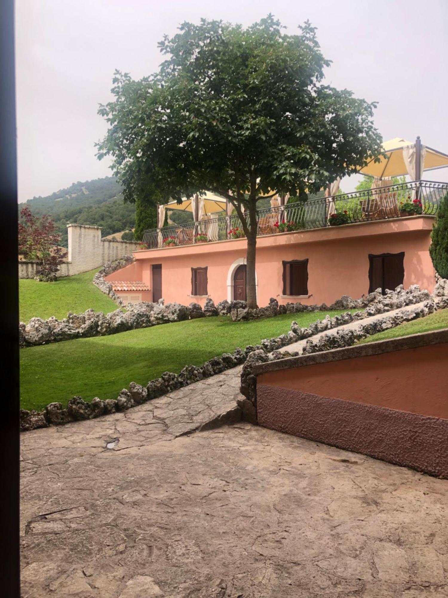 Hotel Bucaneve Pescasseroli Kültér fotó