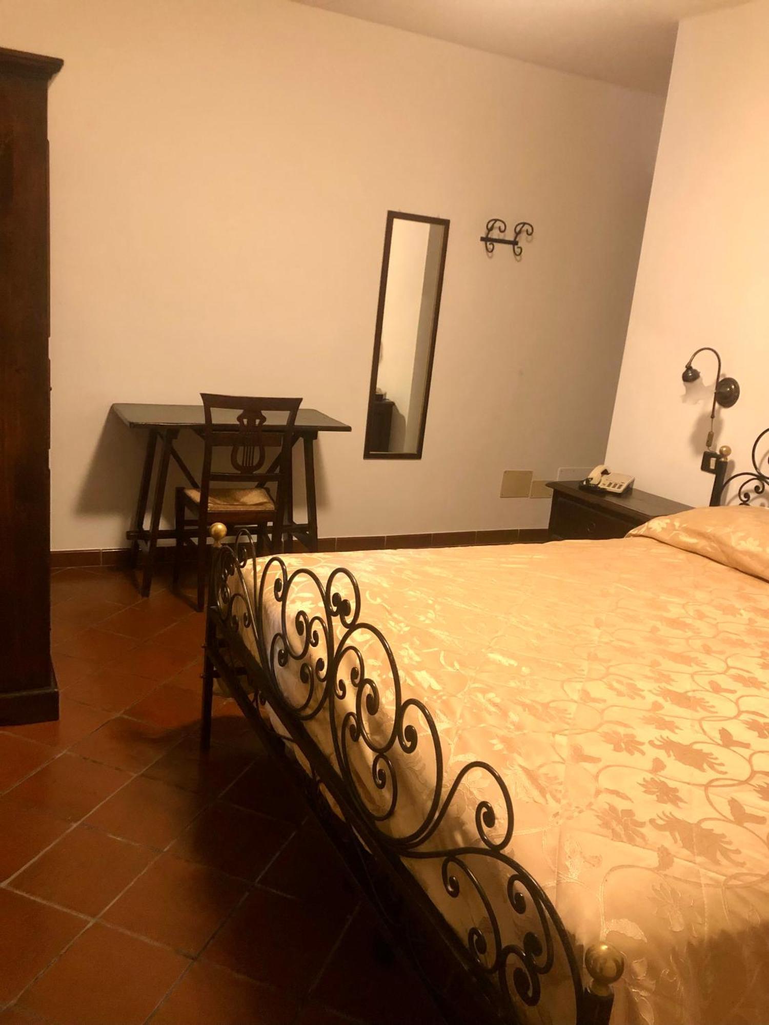 Hotel Bucaneve Pescasseroli Kültér fotó