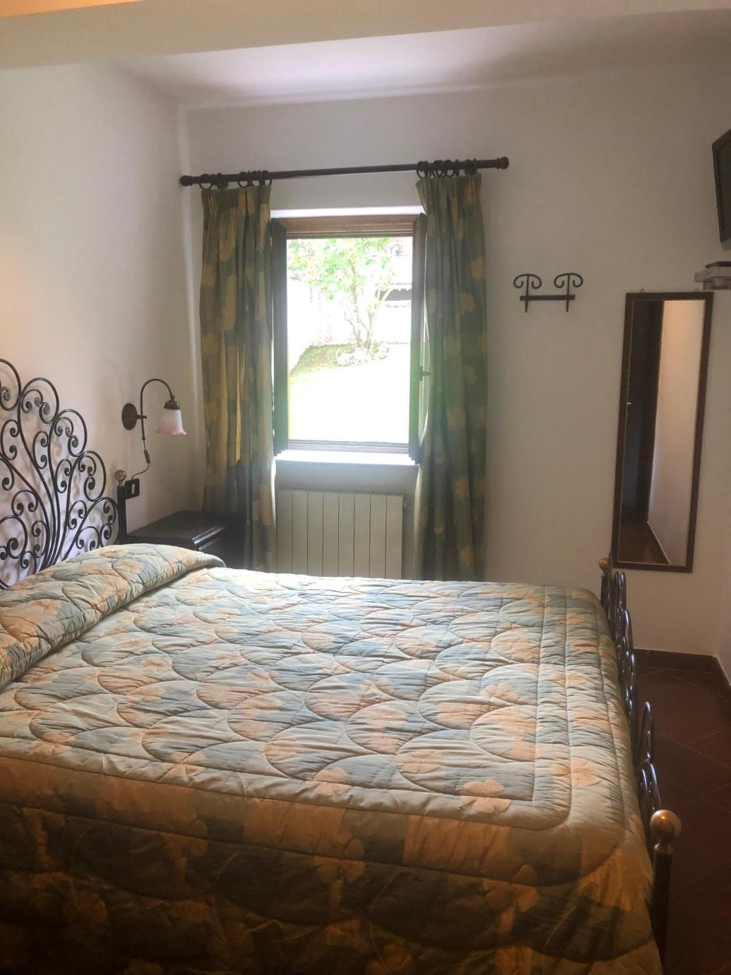 Hotel Bucaneve Pescasseroli Kültér fotó